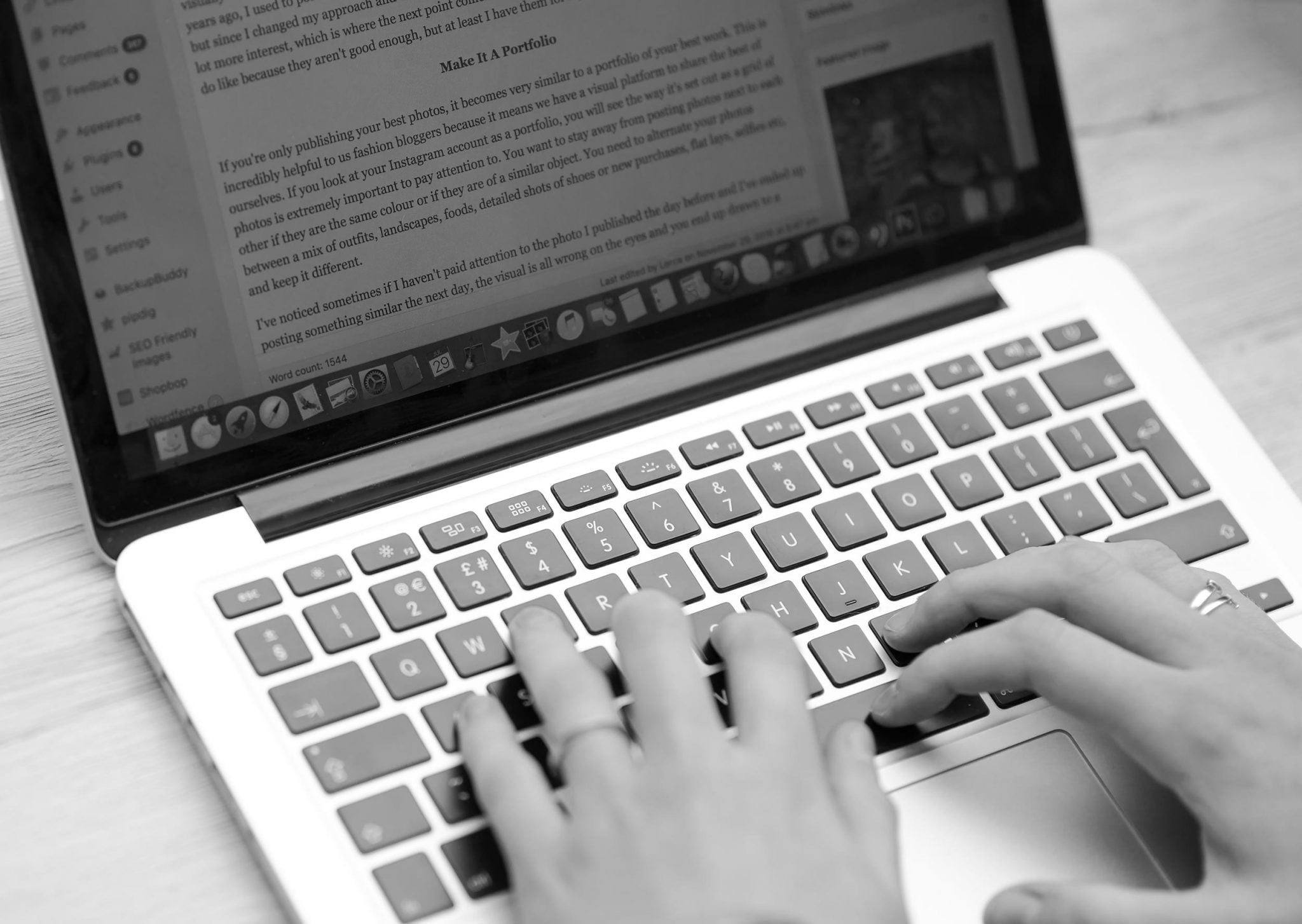 Blogger